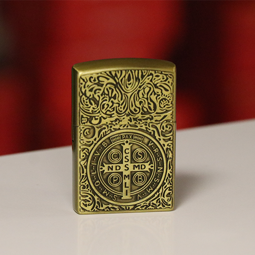 تصویر فندک گازی فلزی طرح 